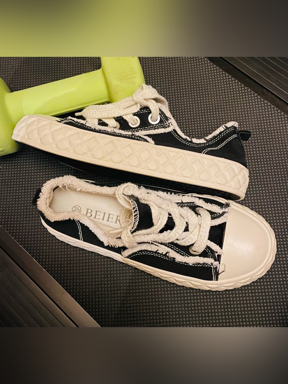Fun, Whimsical Beier Black Canvas Low-Top Sneakers with Fringe Detail